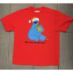 Sesame Street Cookie Monster Christmas Red Holiday T-shirt “Me Ate Your Gift” XL